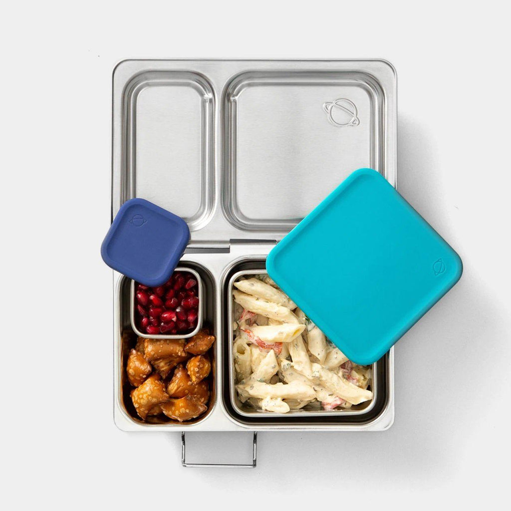 http://pumpkinpiekids.com/cdn/shop/products/PlanetBox-Launch-Shuttle-Big-Square-Dipper-Teal-5255018-2_826d5524-d890-46f9-9750-1c42a92dc805_1024x1024.jpg?v=1629590091