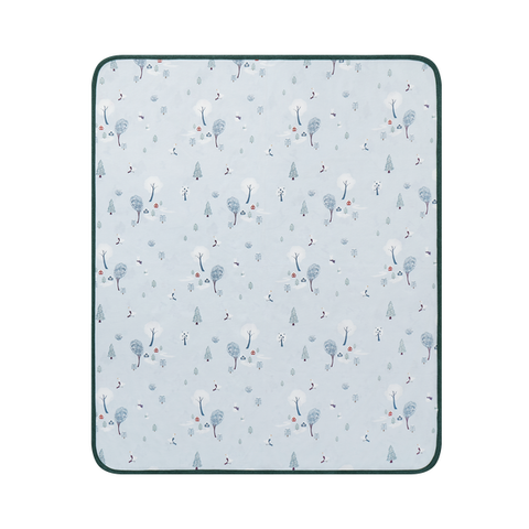 Nest Waterproof Change Pad - Winter Fun-Pumpkin Pie Kids Canada